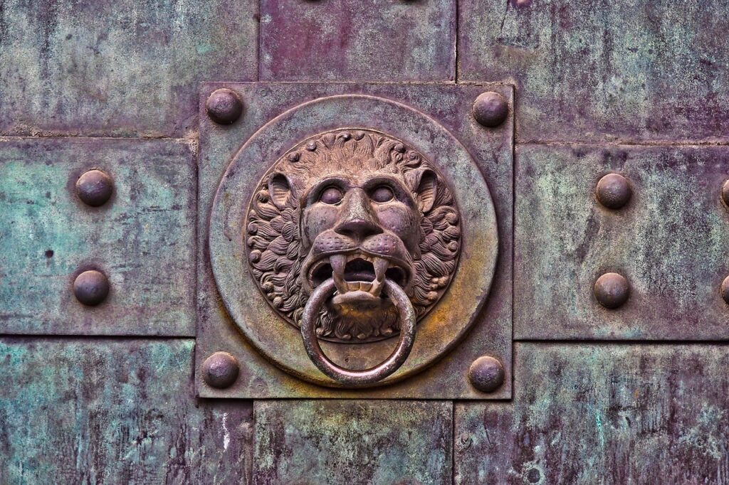 lion head